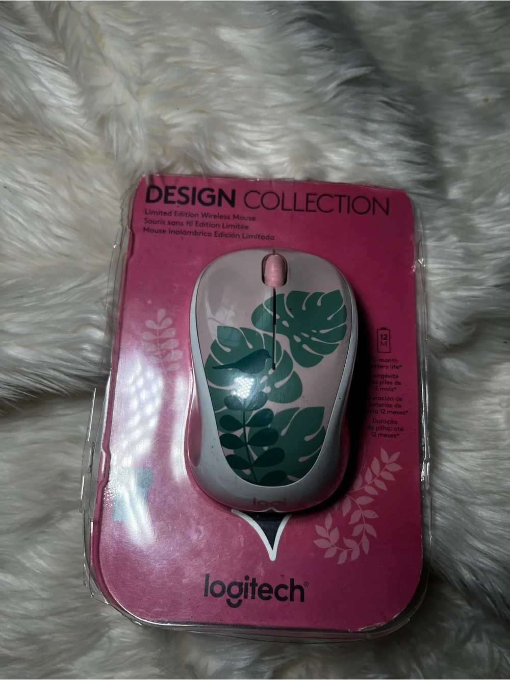 Logitech Pink wireless mouse